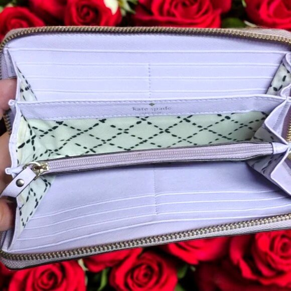 Kate Spade Purple Leather Full Size Zip Wallet EUC - Picture 3 of 7